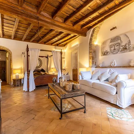 Navona Historic Lovely Flat