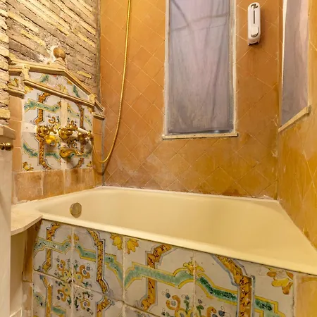 Navona Historic Lovely Flat